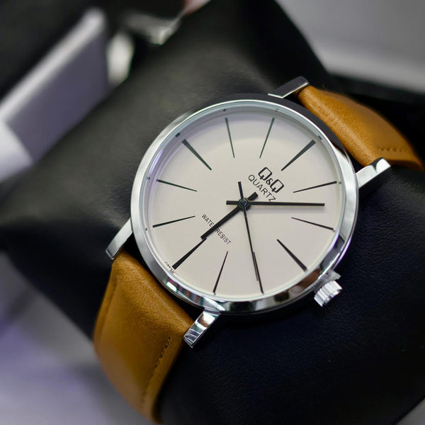 Q&Q CUERO CABALLERO REF. CA06J-800Y CLARO